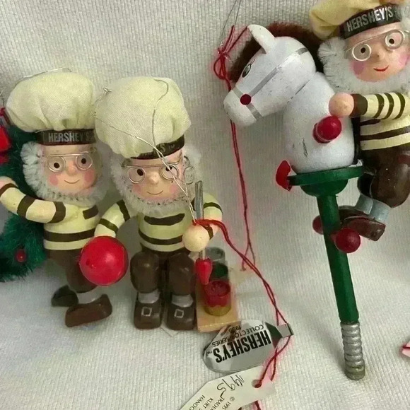 Vintage Hersheys Ornaments Set of 6 Christmas Holiday - Picture 4 of 10